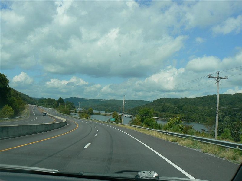 060-Traveling to North side of dam.JPG